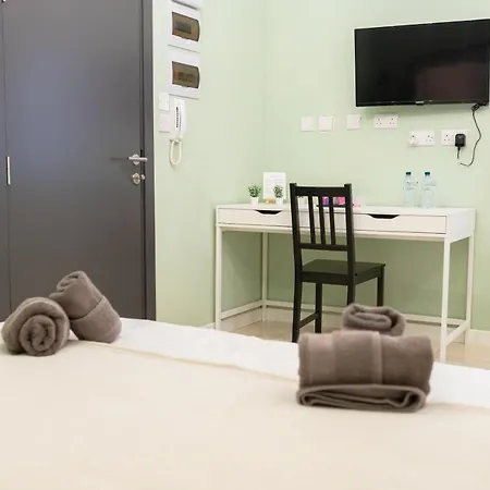 Private With Ensuite - Three Cities House Accommodatie bij particulieren